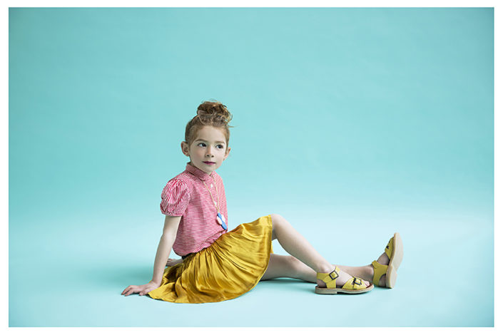 © Copyright Caroline Coo - photographe marque, boutique chaussures Lille OPA & OMA, shooting enfants
